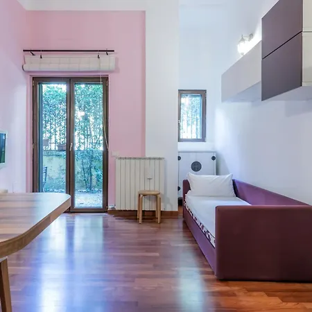 Διαμέρισμα Con Giardino Privato Vicino Stazione Lambrate - Relax E Lavoro